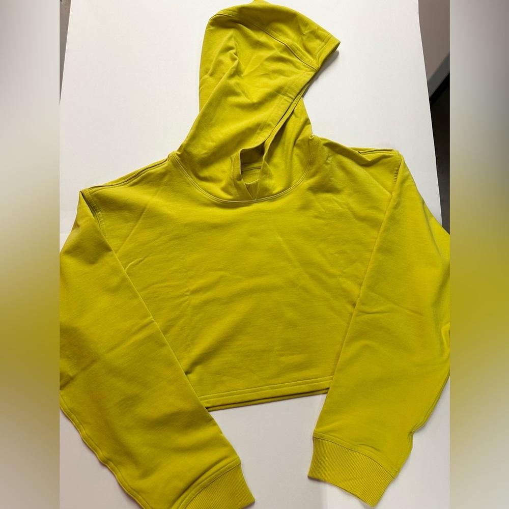 Lululemon‎ All yours cropped hoodie Size 10 Yellow